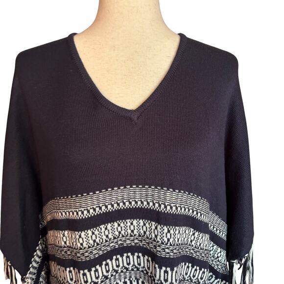 Chicos Poncho Womens Size Small / Medium Navy Fringe EUC - Picture 2 of 7